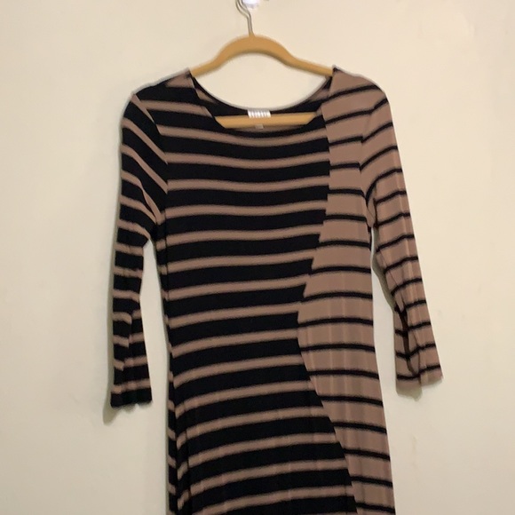 Spense dress long sleeve brown and black striped - Picture 2 of 4